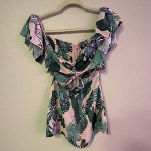 Boutique Brand XS Tropical Pattern Romper